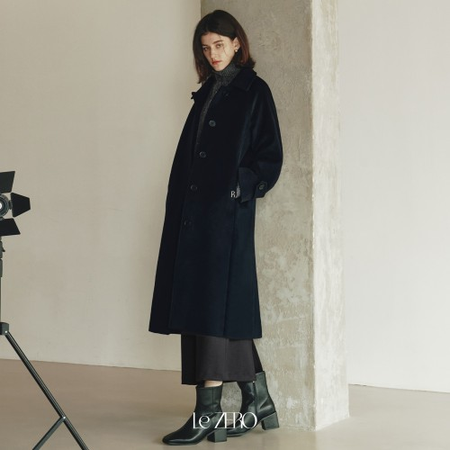 르제로-캐시미어-울-롱-코트-착용컷