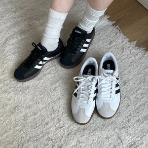 [국내매장정품]아디다스 VL 여성 운동화 스니커즈 삼바 디자인 단화  + Urbanselection 고무신발끈