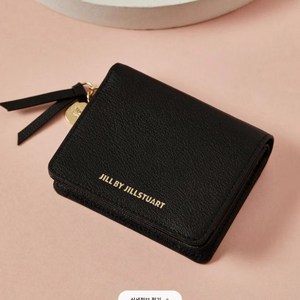 질바이질스튜어트 ACC BONNIE 로고프린트 소가죽 반지갑