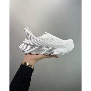 호카원 원 복원 TC 편안한 쿠션감과 미끄럼 방지, 통기성 가볍고 가벼운 로우 컷 트레일 러닝화 남녀 공용 화이트 컬러 클리프톤 1134532-RAWW